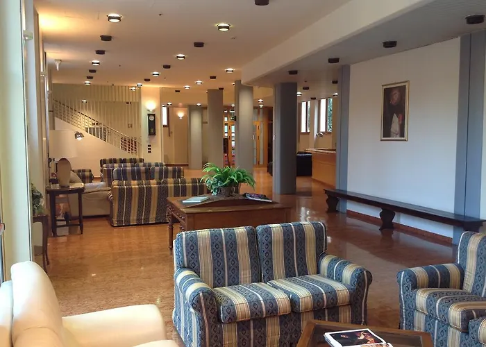 Hotel Ospitalità San Tommaso d'Aquino Bologna